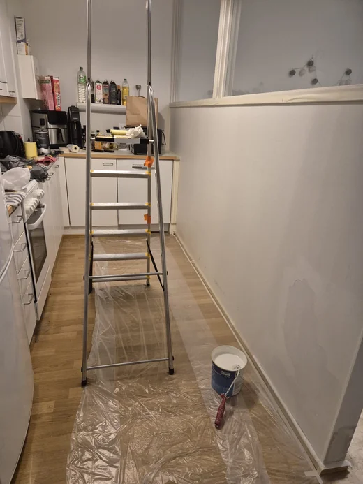 Seinän valmistelu maalausta varten
